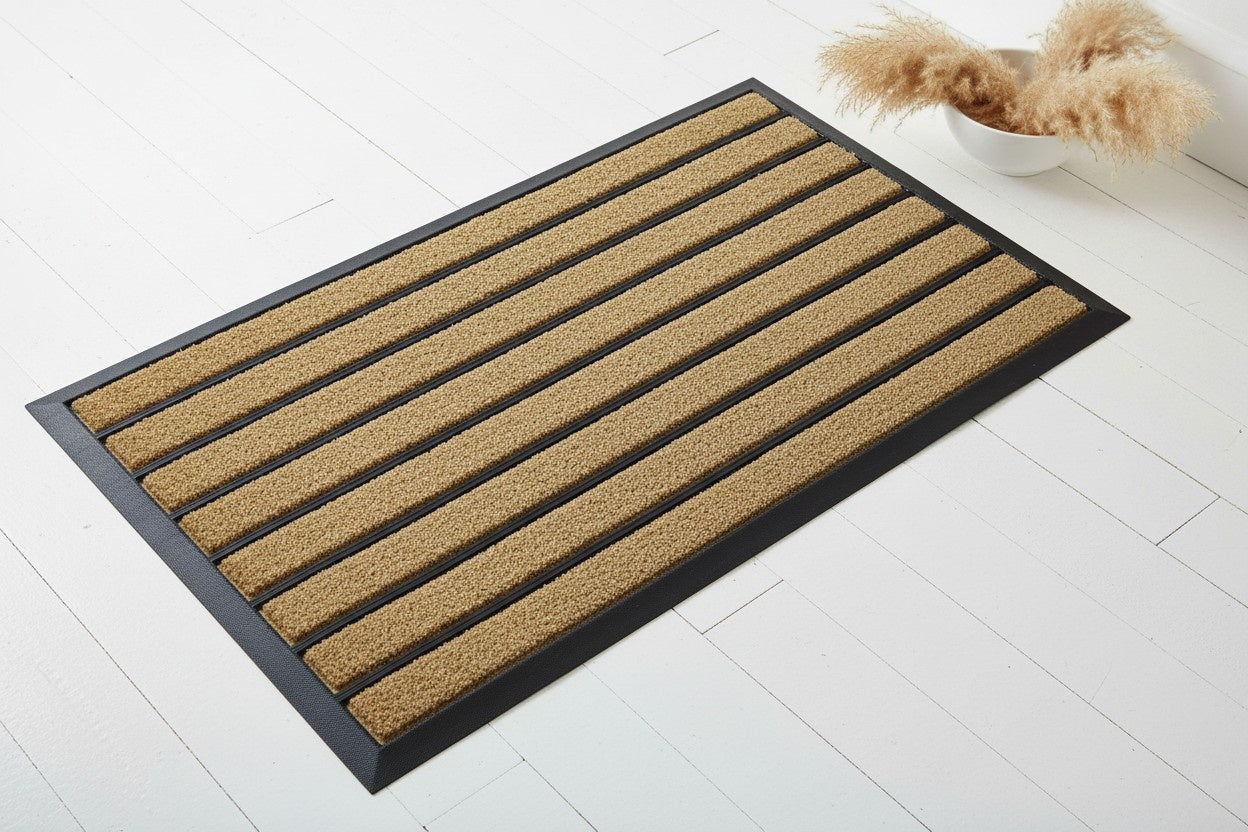 שטיח לסף דלת דגם stripes במידה 45/75 ס"מ